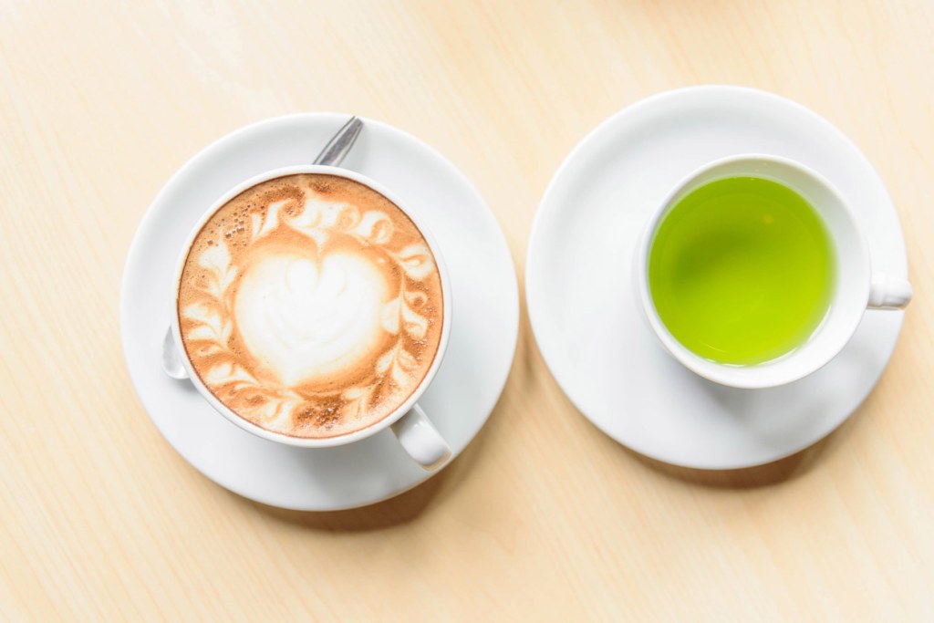 Picture of: Green Tea vs Coffee  Everything You Need to Know  Sugimoto Tea
